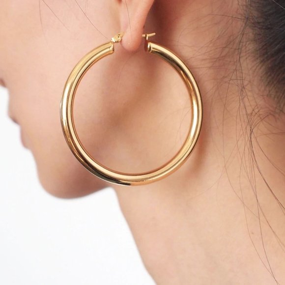 *NEW 18K Yellow Gold Round 2'' Tube Hoop Earrings - Picture 2 of 9